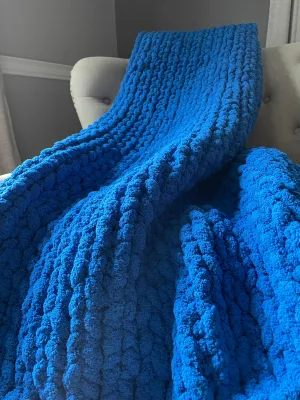 Classic Blue Blanket | Super Chunky Knit Blanket