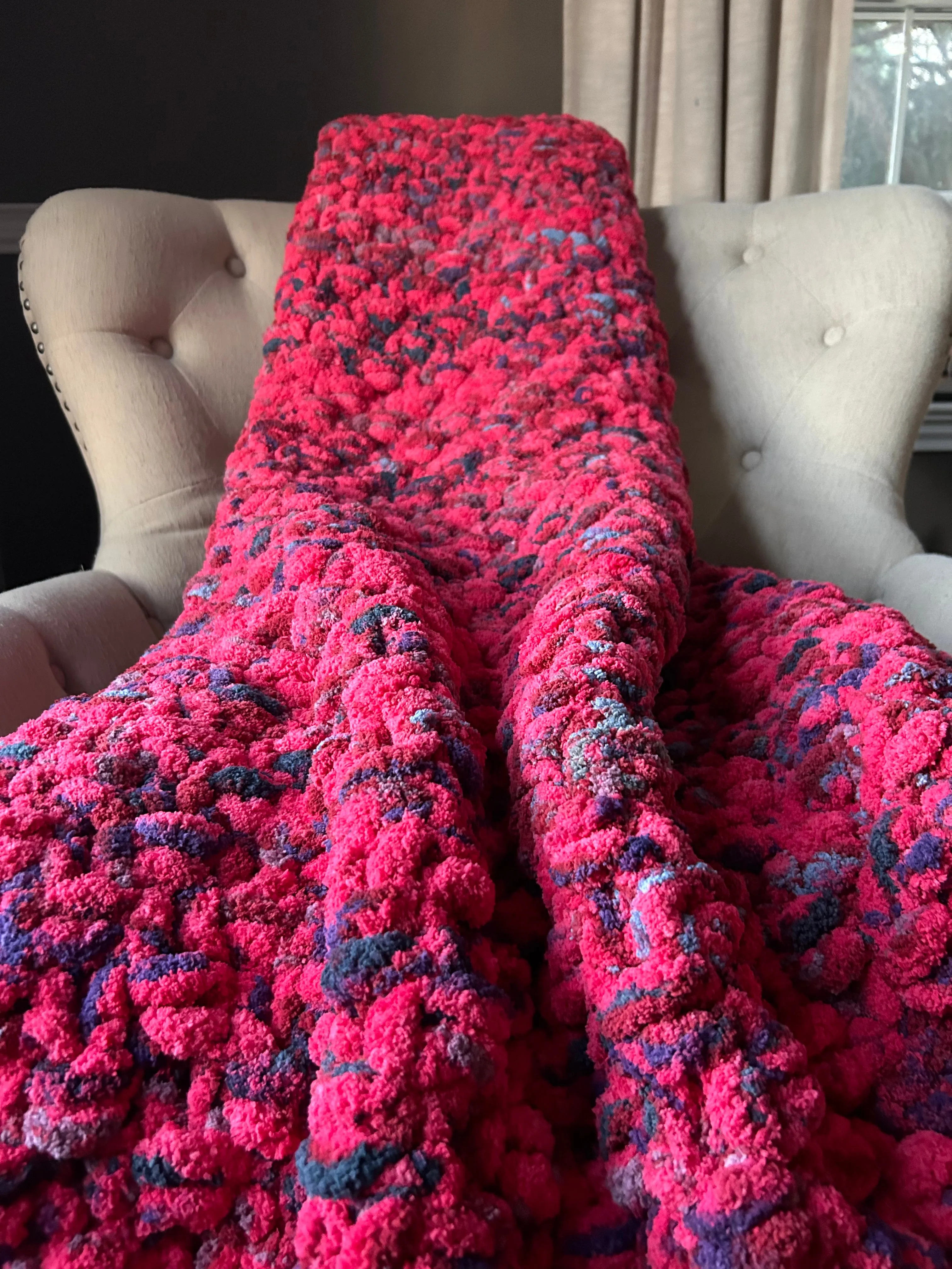 Pink Variegated Blanket | Chunky Knit Blanket